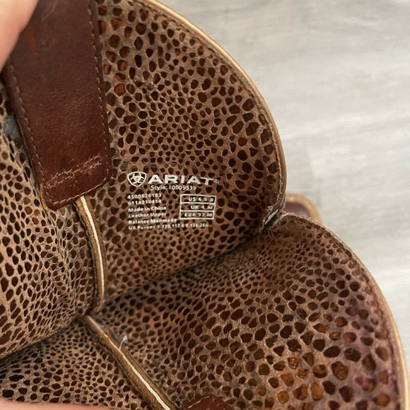 Ariat western boots size 6.5 - Picture 4 of 10